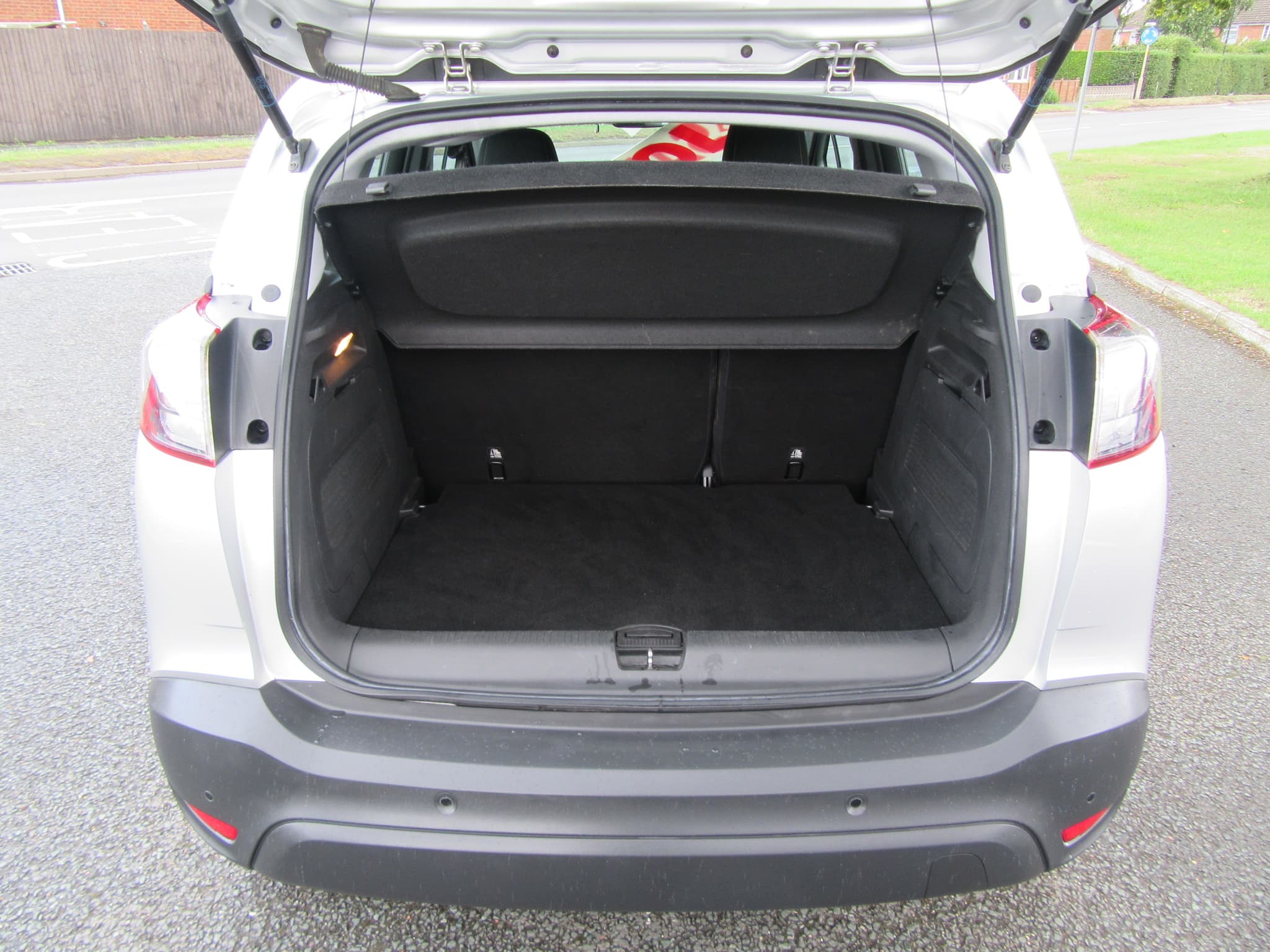 2019 Vauxhall Crossland X SE Nav Ecotec S/S - Image 16
