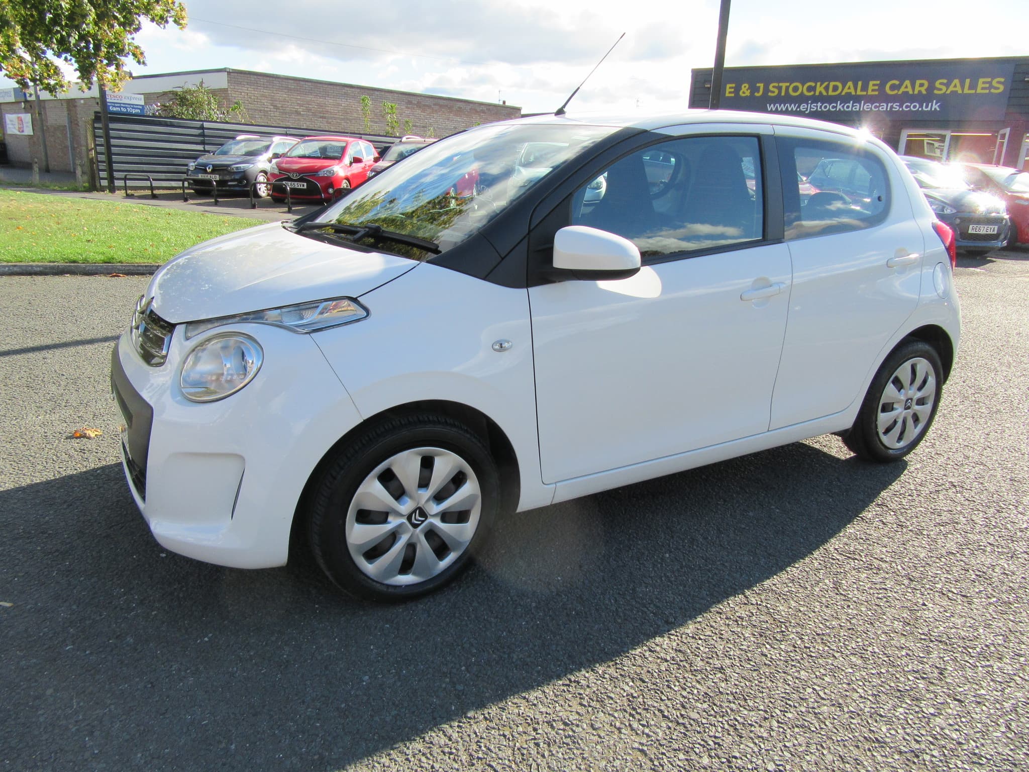 2017 Citroen C1 Feel PureTech - Image 3