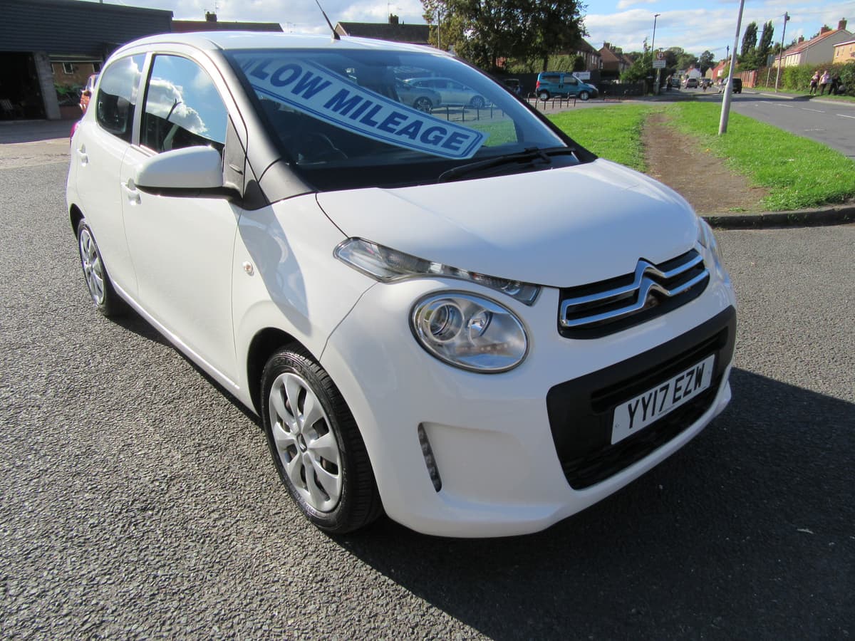 2017 Citroen C1 Feel PureTech - Image 13