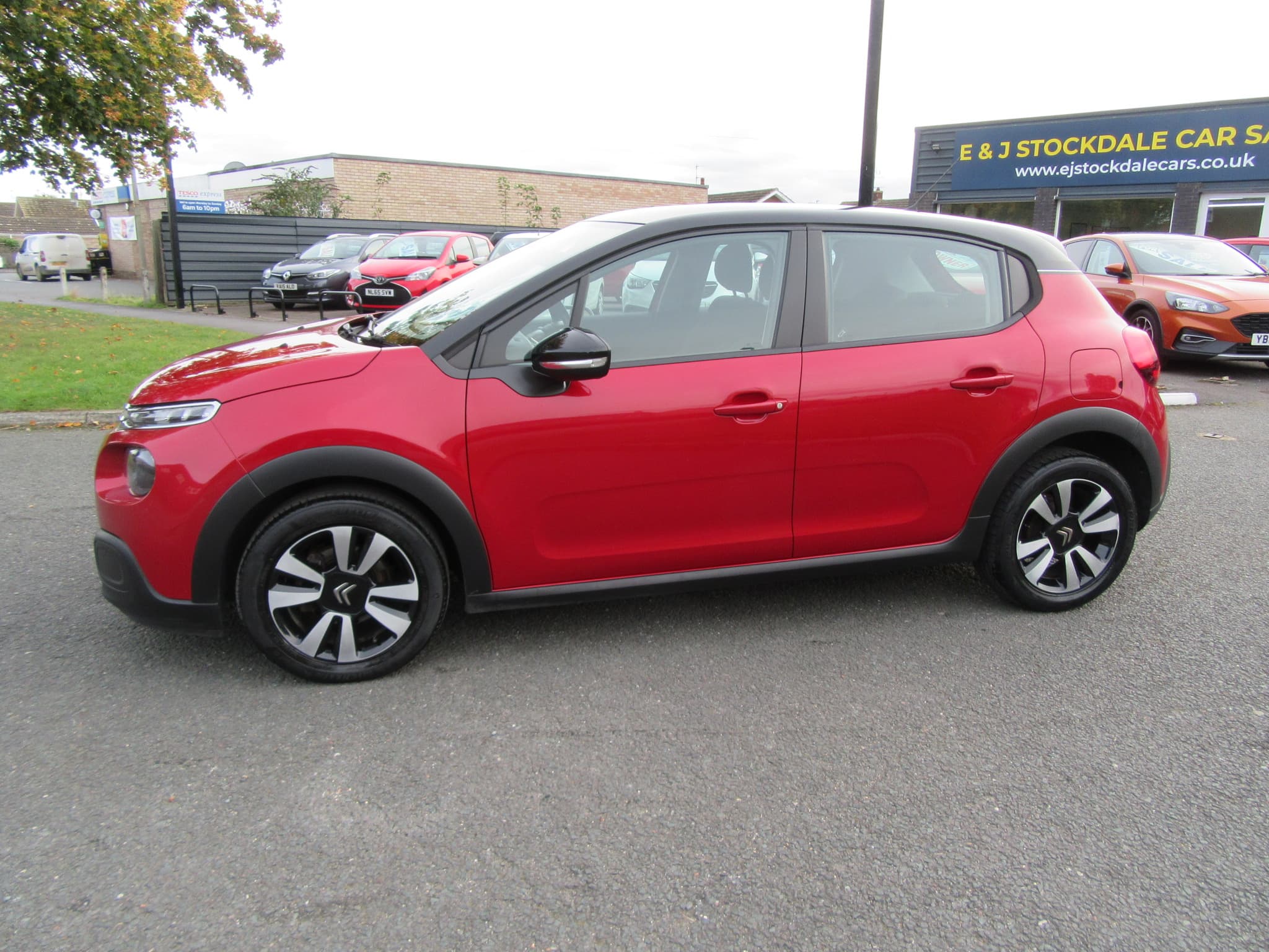 2018 Citroen C3 Feel PureTech - Image 4