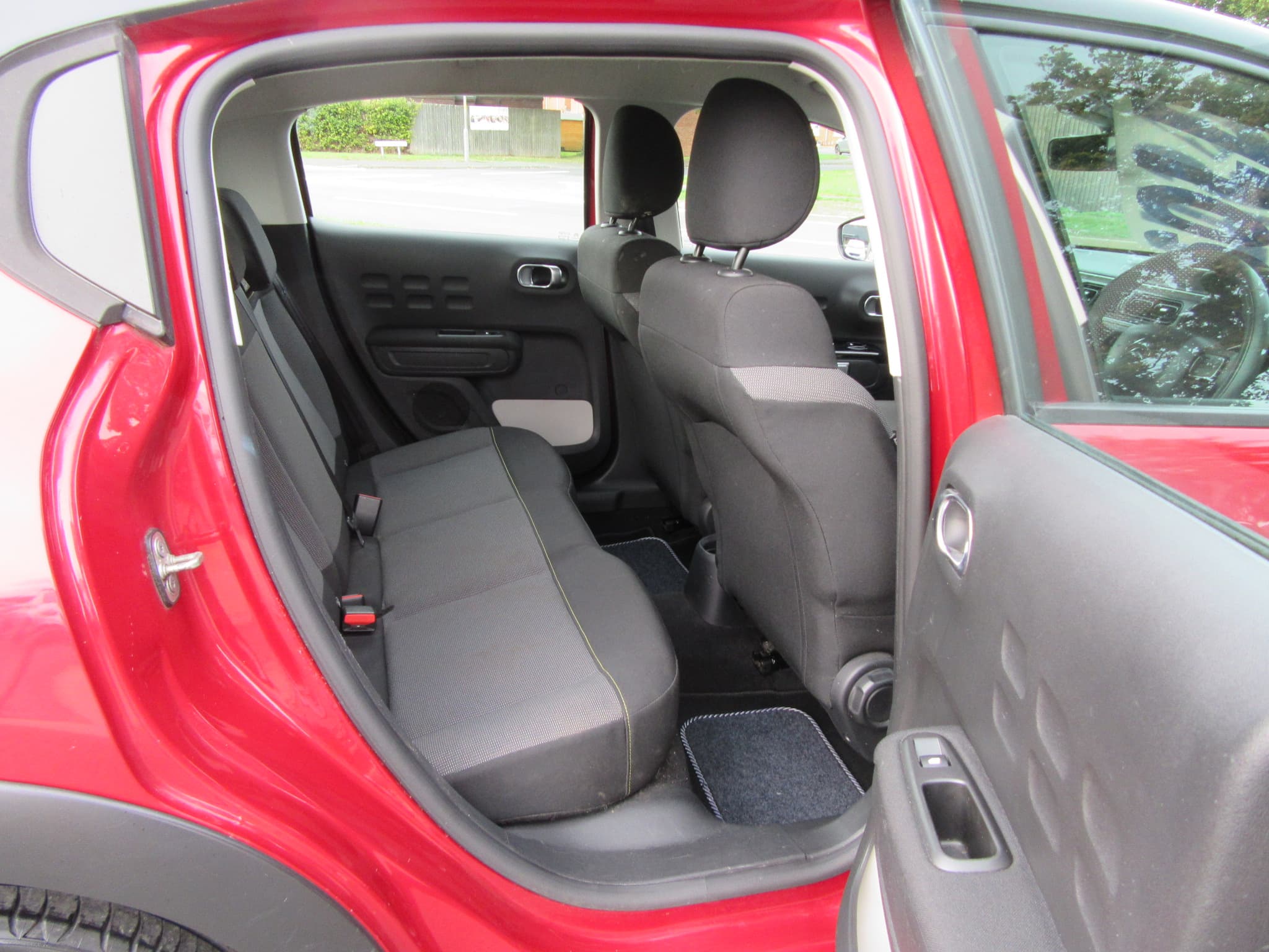 2018 Citroen C3 Feel PureTech - Image 19