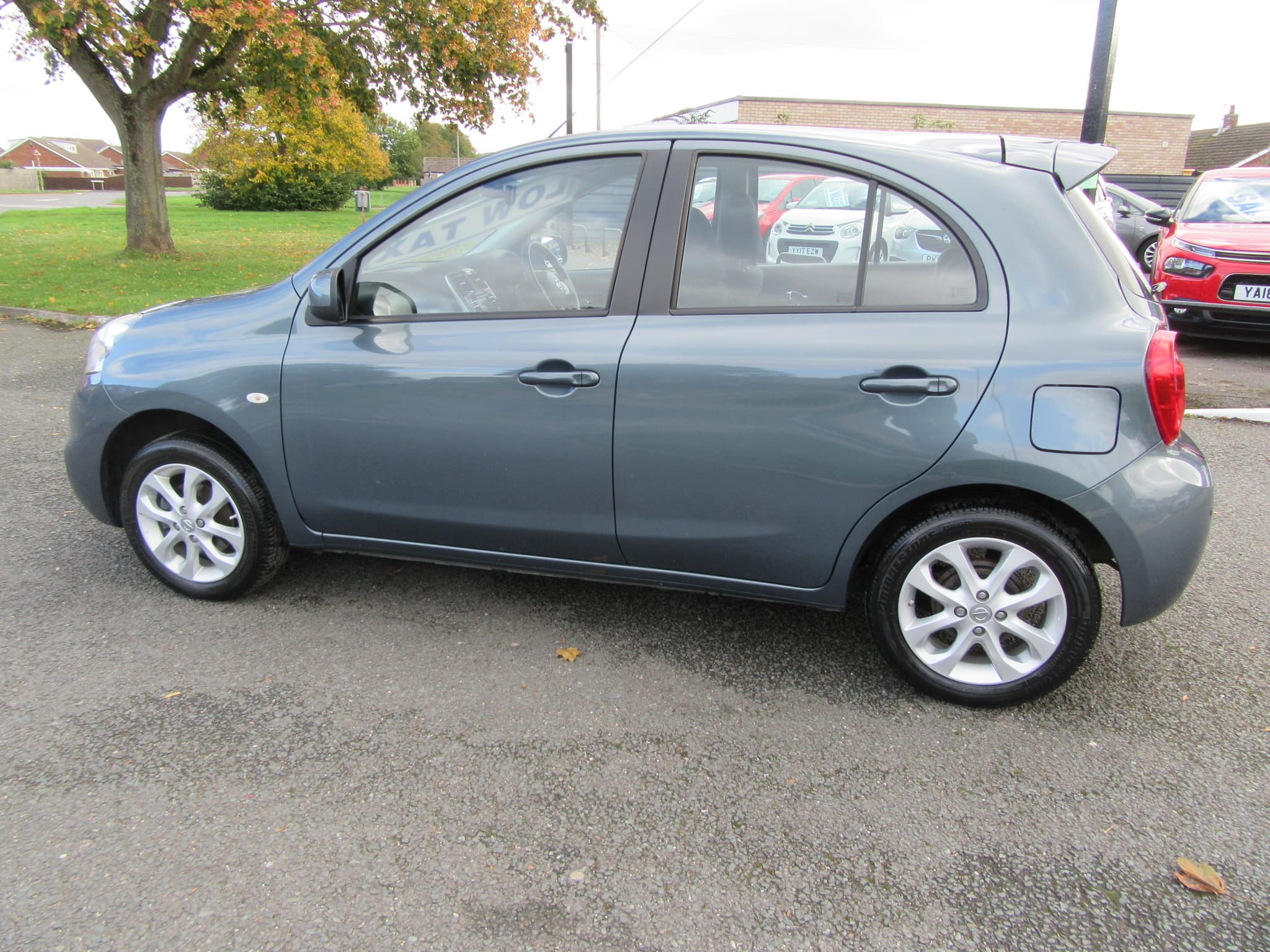Nissan Micra Acenta - Image 17