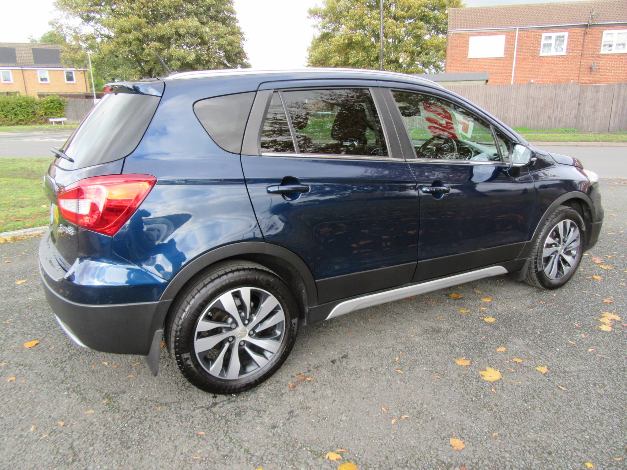 Suzuki SX4 S-Cross SZ-T Boosterjet - Image 11