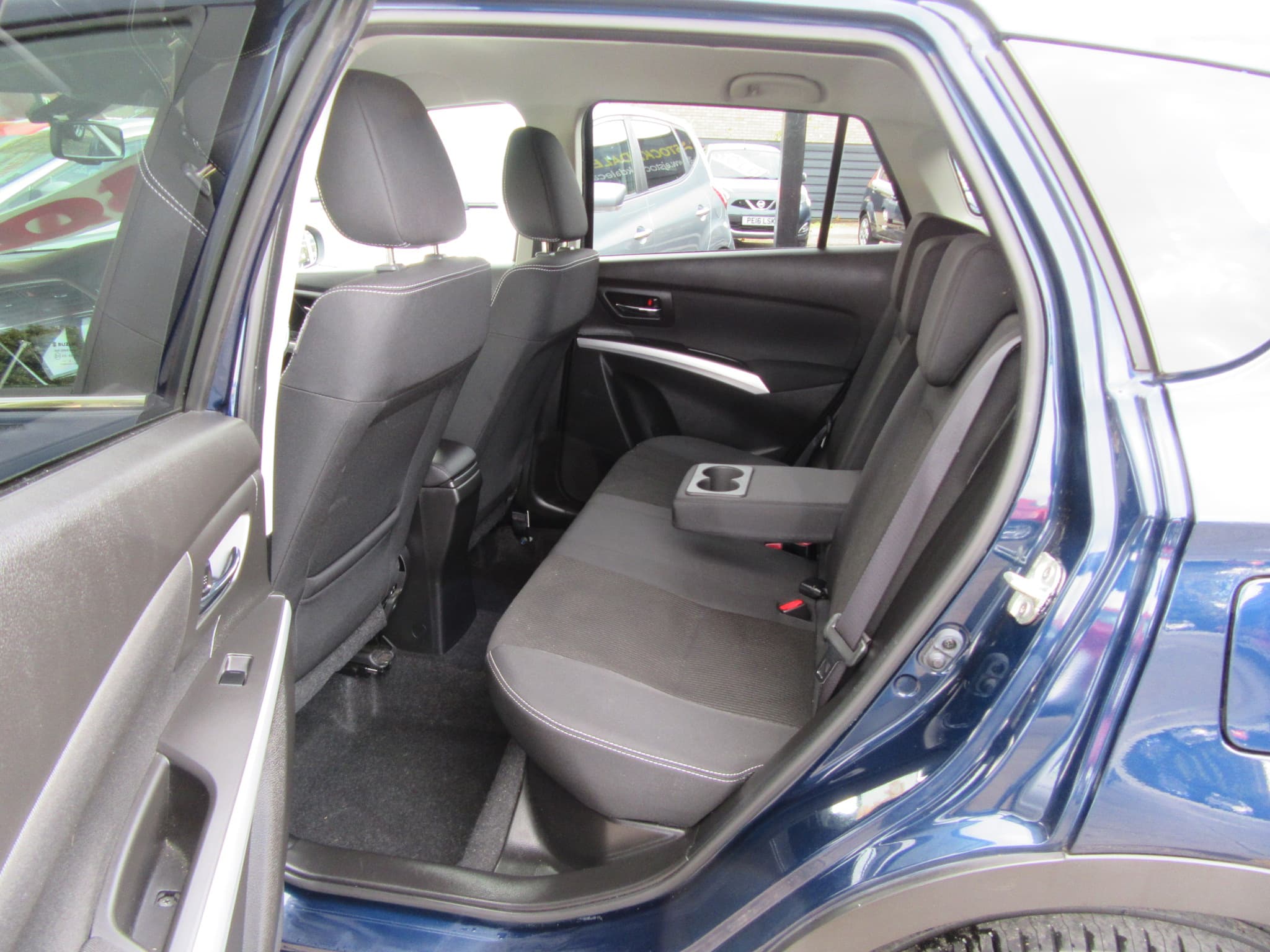 Suzuki SX4 S-Cross SZ-T Boosterjet - Image 20