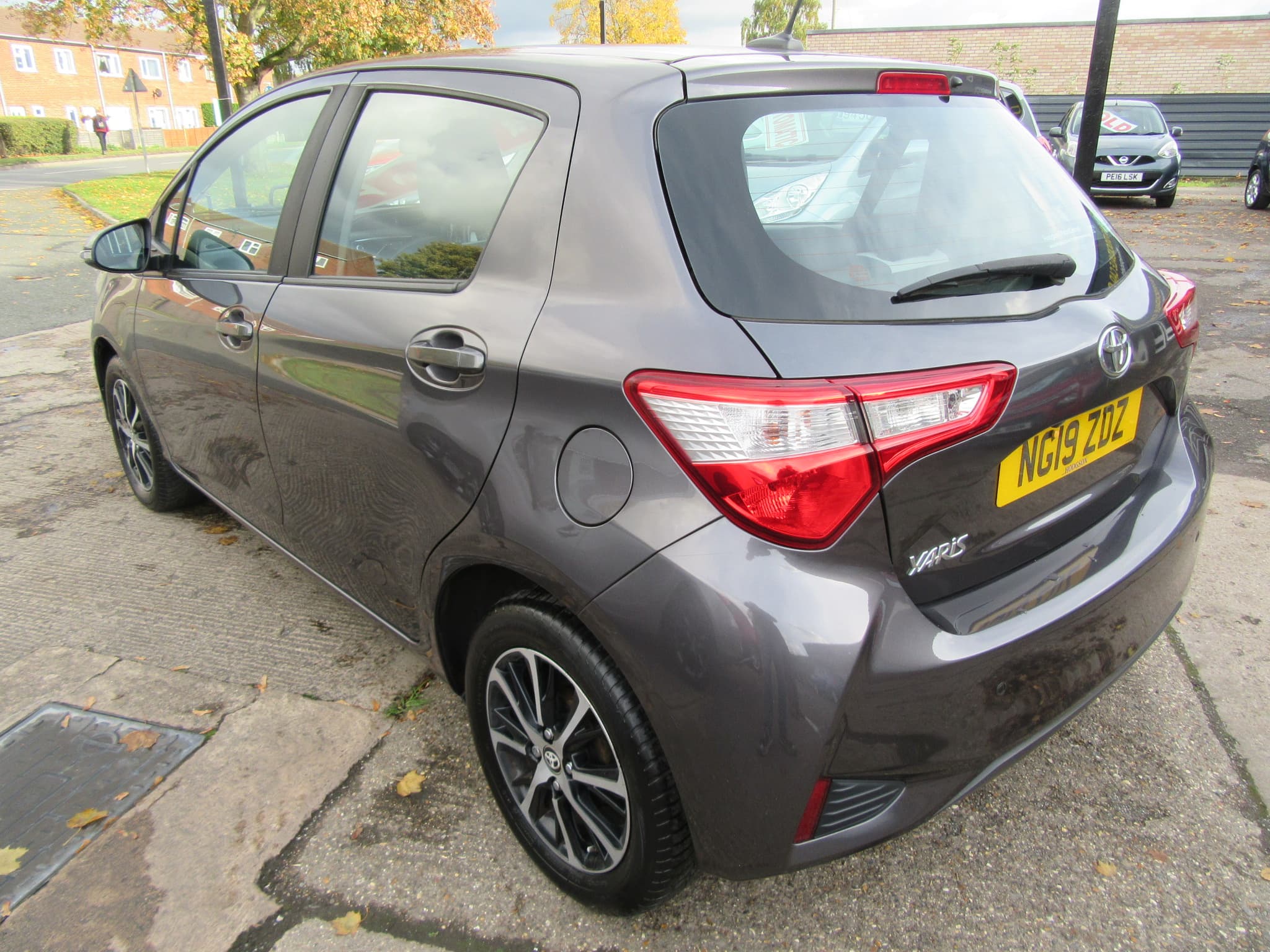 Toyota Yaris Icon Tech VVT-i - Image 5