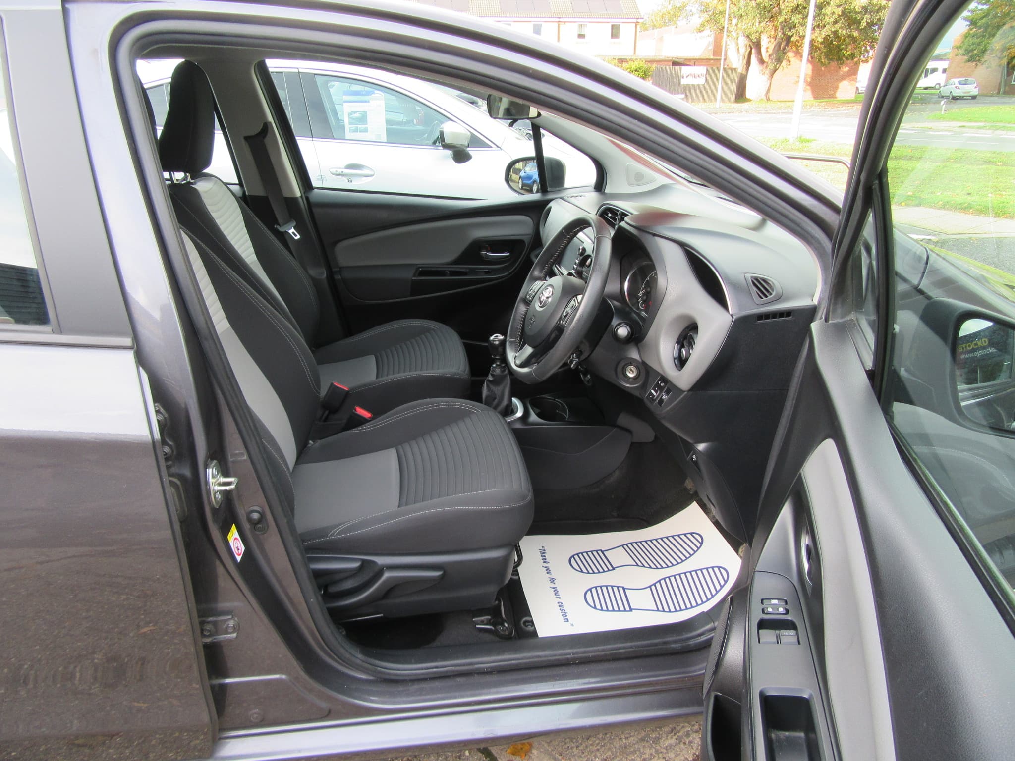 Toyota Yaris Icon Tech VVT-i - Image 16