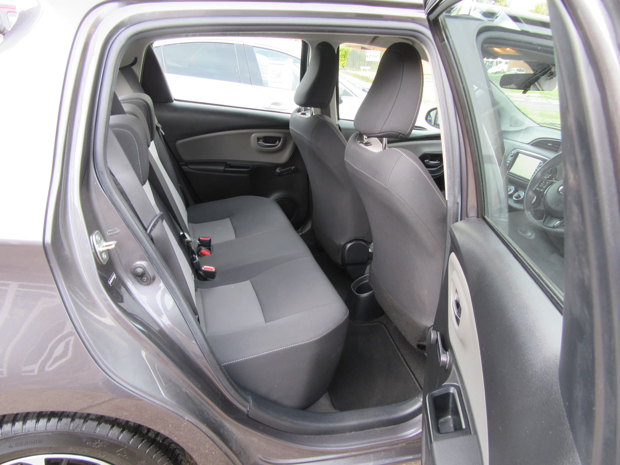 Toyota Yaris Icon Tech VVT-i - Image 17