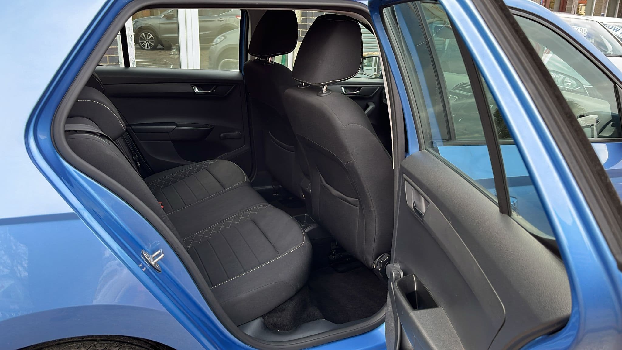 Skoda Fabia SE L TSi Semi-Auto - Image 14