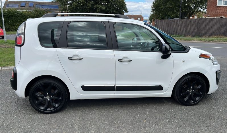 
								Citroen C3 Picasso 1.2 Platinum Puretech 5dr full									