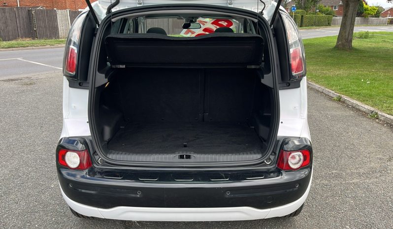 
								Citroen C3 Picasso 1.2 Platinum Puretech 5dr full									