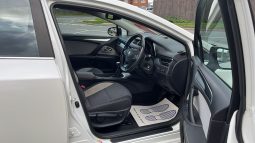 Toyota Avensis 1.6 D-4D Business Edition Touring full